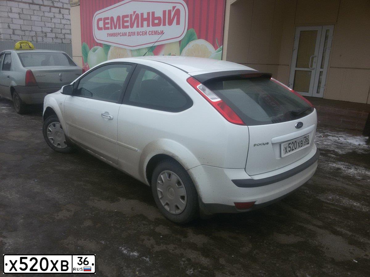 Фото автомобиля FORD FOCUS, 2007 — госномер М006АО68. Цвет: Белый