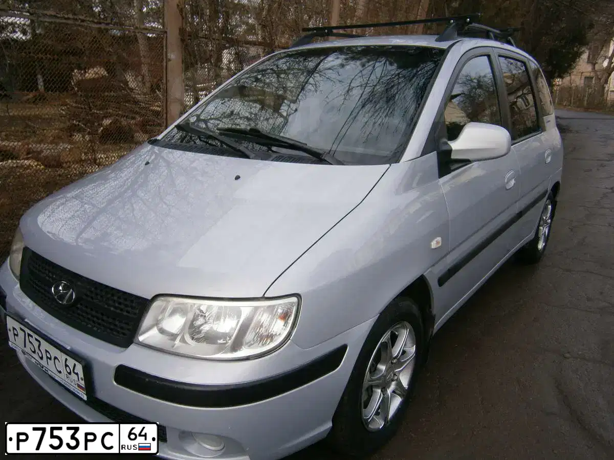 Фото автомобиля HYUNDAI MATRIX, 2006 — госномер М606КК123. Цвет: СЕРЕБРИСТЫЙ
