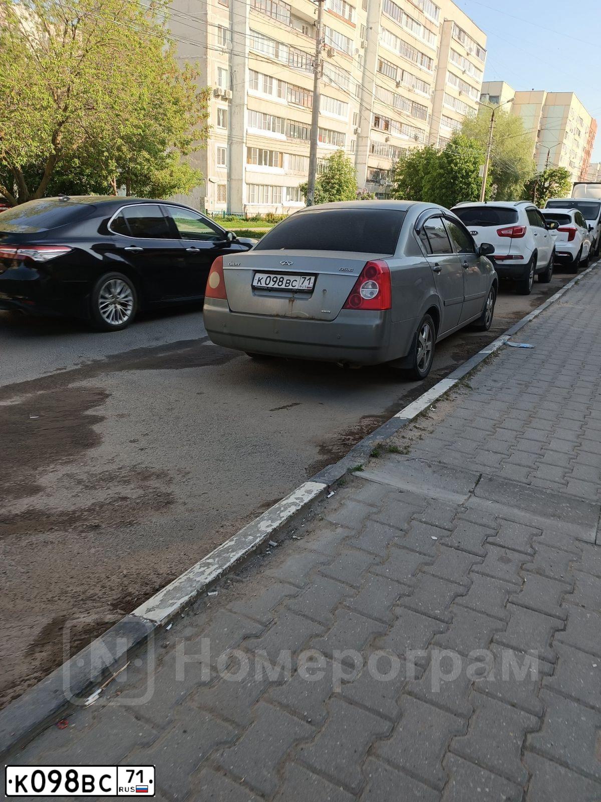 Фото автомобиля CHERY FORA /A21/, 2008 — госномер К098ВС71. Цвет: СЕРЫЙ