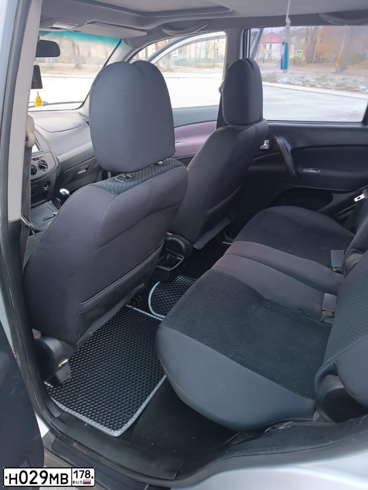 Фото автомобиля CHERY TIGGO, 2012 — госномер Е025ВХ147. Цвет: ЧЕРНЫЙ