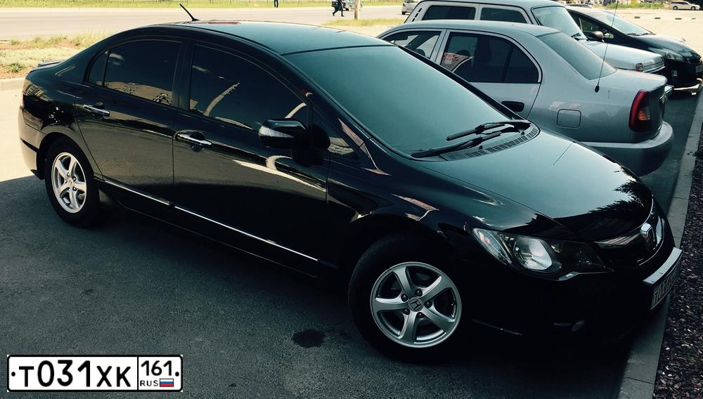 Фото автомобиля HONDA CIVIC, 2009 — госномер М897КК73. Цвет: ЧЕРНЫЙ