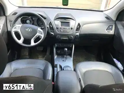 Фото автомобиля HYUNDAI IX35, 2014 — госномер У651ТА56. Цвет: Коричневый