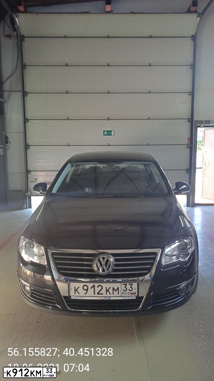 Фото автомобиля VOLKSWAGEN PASSAT, 2009 — госномер К912КМ33. Цвет: ЧЕРНЫЙ