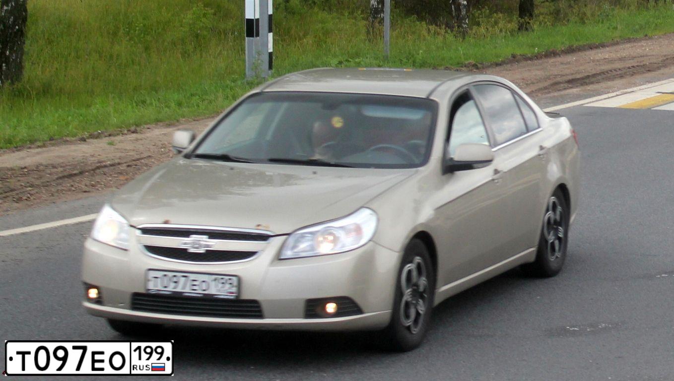 Фото автомобиля CHEVROLET EPICA, 2007 — госномер Т097ЕО199. Цвет: БЕЖЕВЫЙ