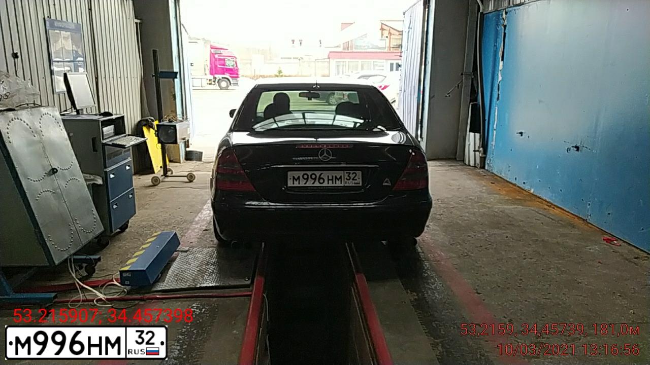 Фото автомобиля MERCEDES E-KLASSE, 2003 — госномер М996НМ32. Цвет: ЧЕРНЫЙ