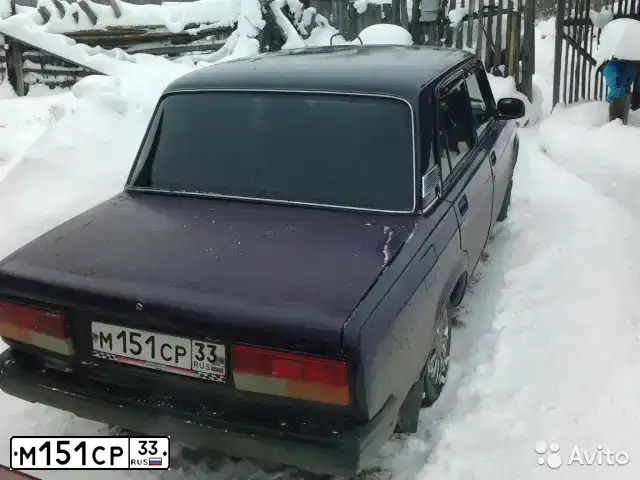 Фото автомобиля LADA 2107, 2004 — госномер Т229СТ90. Цвет: ФИОЛЕТОВЫЙ