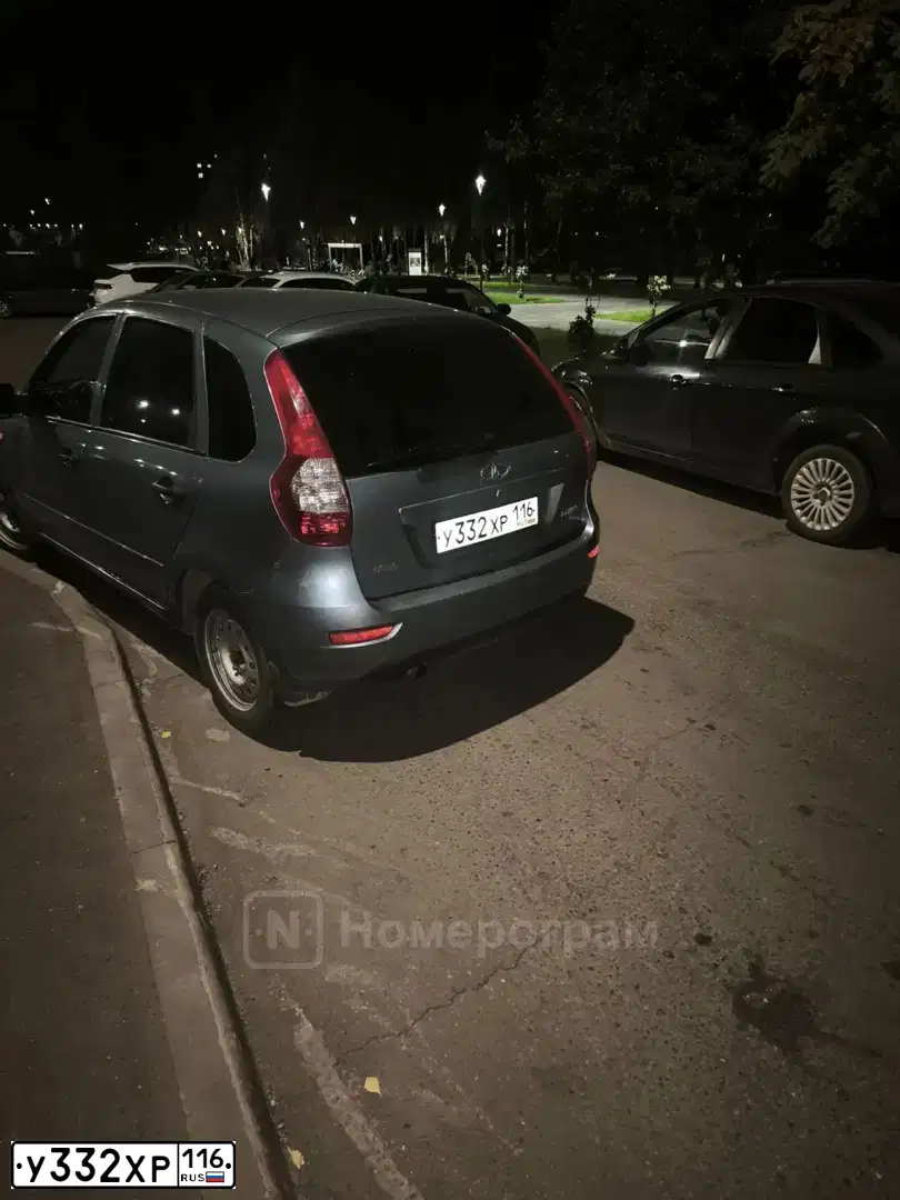 Фото автомобиля LADA 2192 KALINA, 2015 — госномер У332ХР116. Цвет: СЕРЕБРИСТО-ГОЛУБОЙ