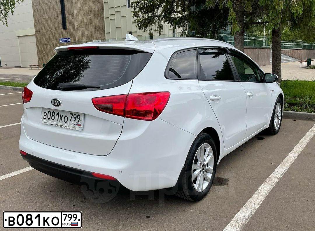 Фото автомобиля KIA CEE'D, 2018 — госномер М486ЕЕ716. Цвет: Белый