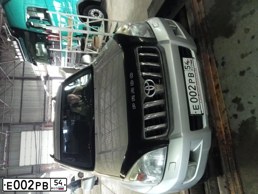 Фото автомобиля TOYOTA CAMRY, 2007 — госномер С711ХК22. Цвет: СЕРЫЙ