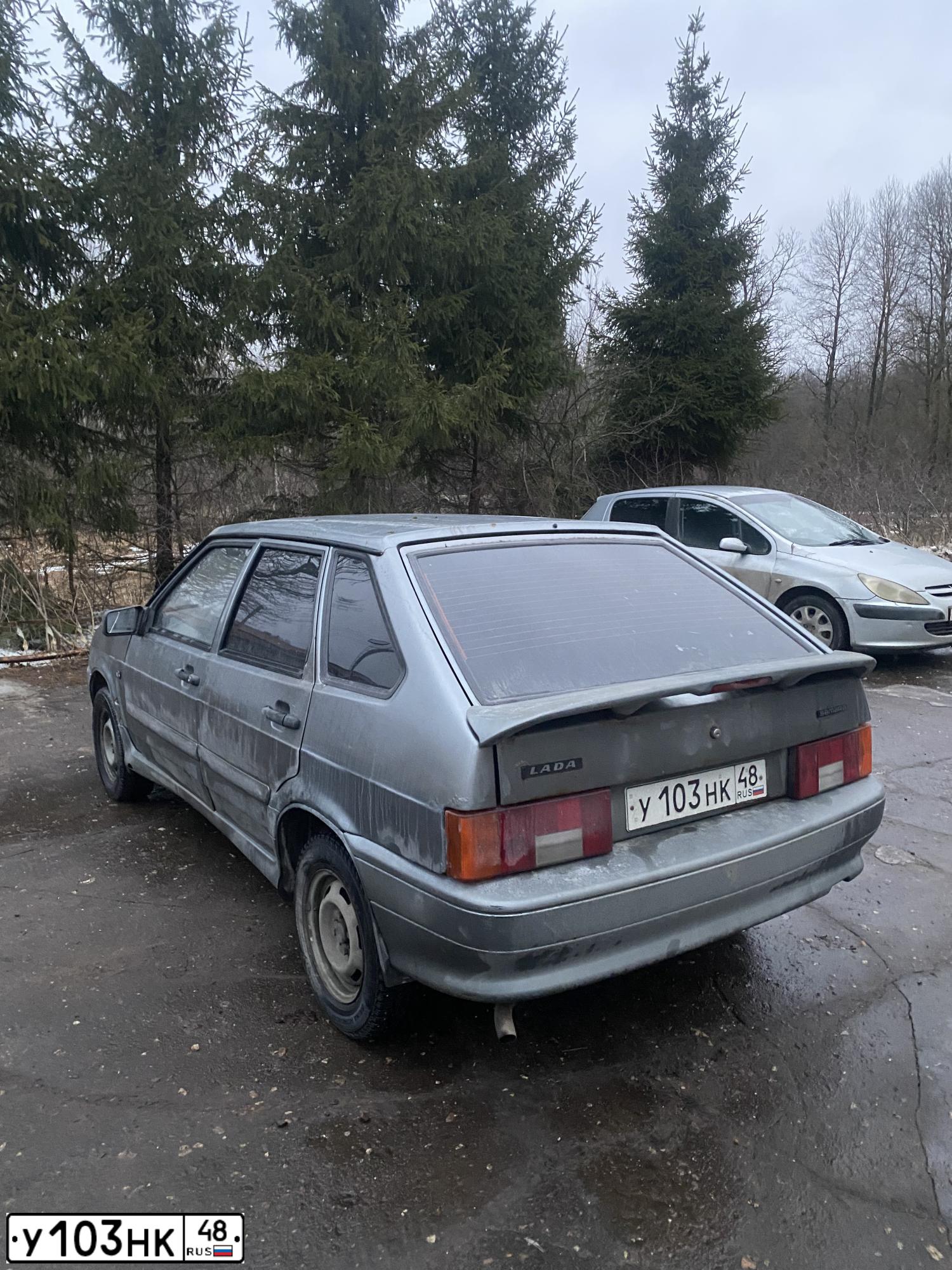 Фото автомобиля LADA 2114 SAMARA, 2008 — госномер У103НК48. Цвет: СРЕДНИЙ СЕРО-ЗЕЛЕНЫЙ МЕТАЛЛ