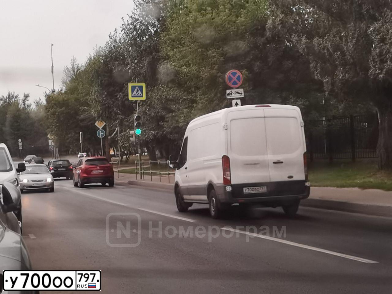 Фото автомобиля FORD FOCUS, 2006 — госномер О461ХА790. Цвет: СВЕТЛО-СЕРО-ГОЛУБОЙ