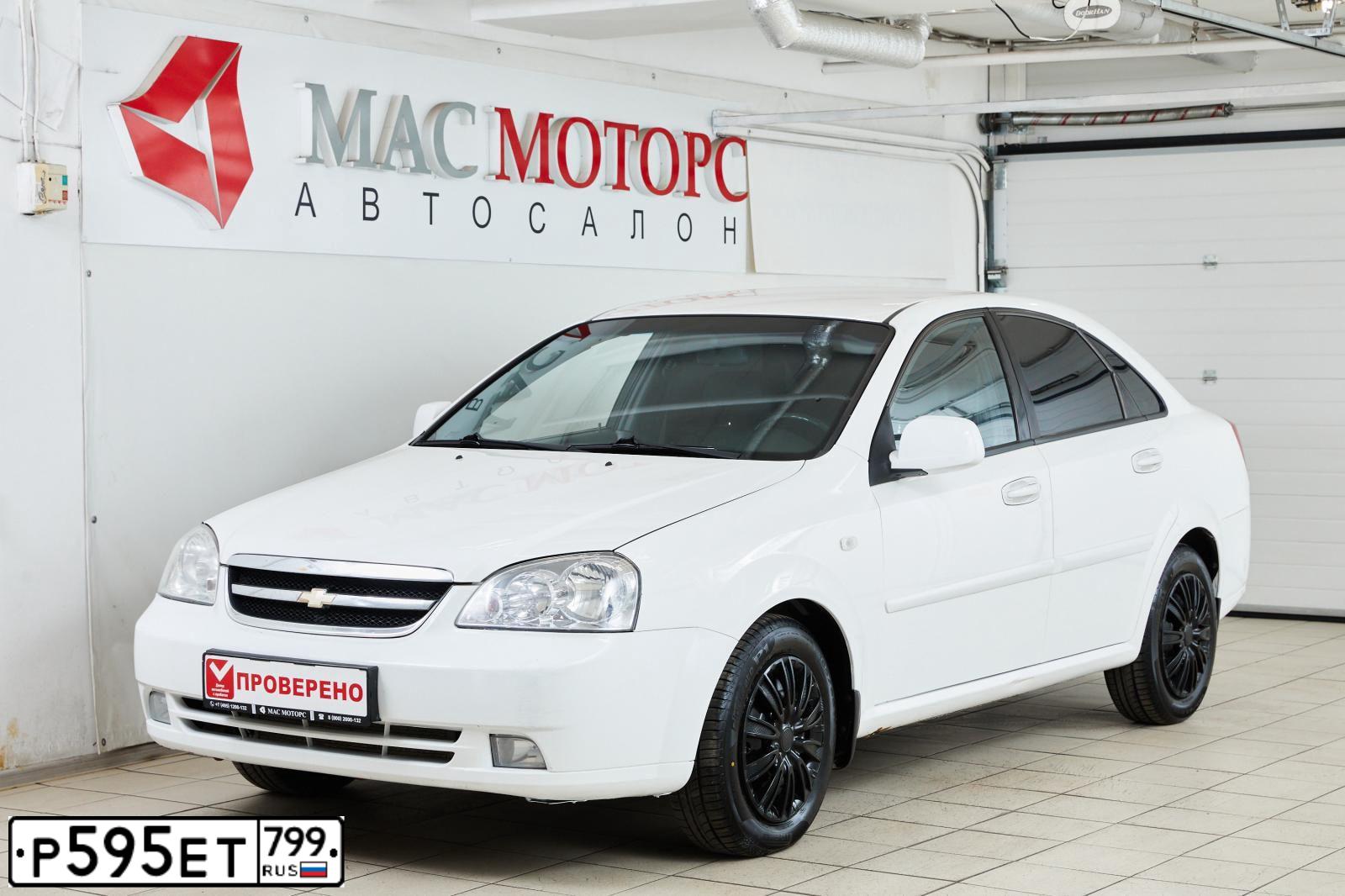 Фото автомобиля CHEVROLET LACETTI, 2011 — госномер Р595ЕТ799. Цвет: Белый
