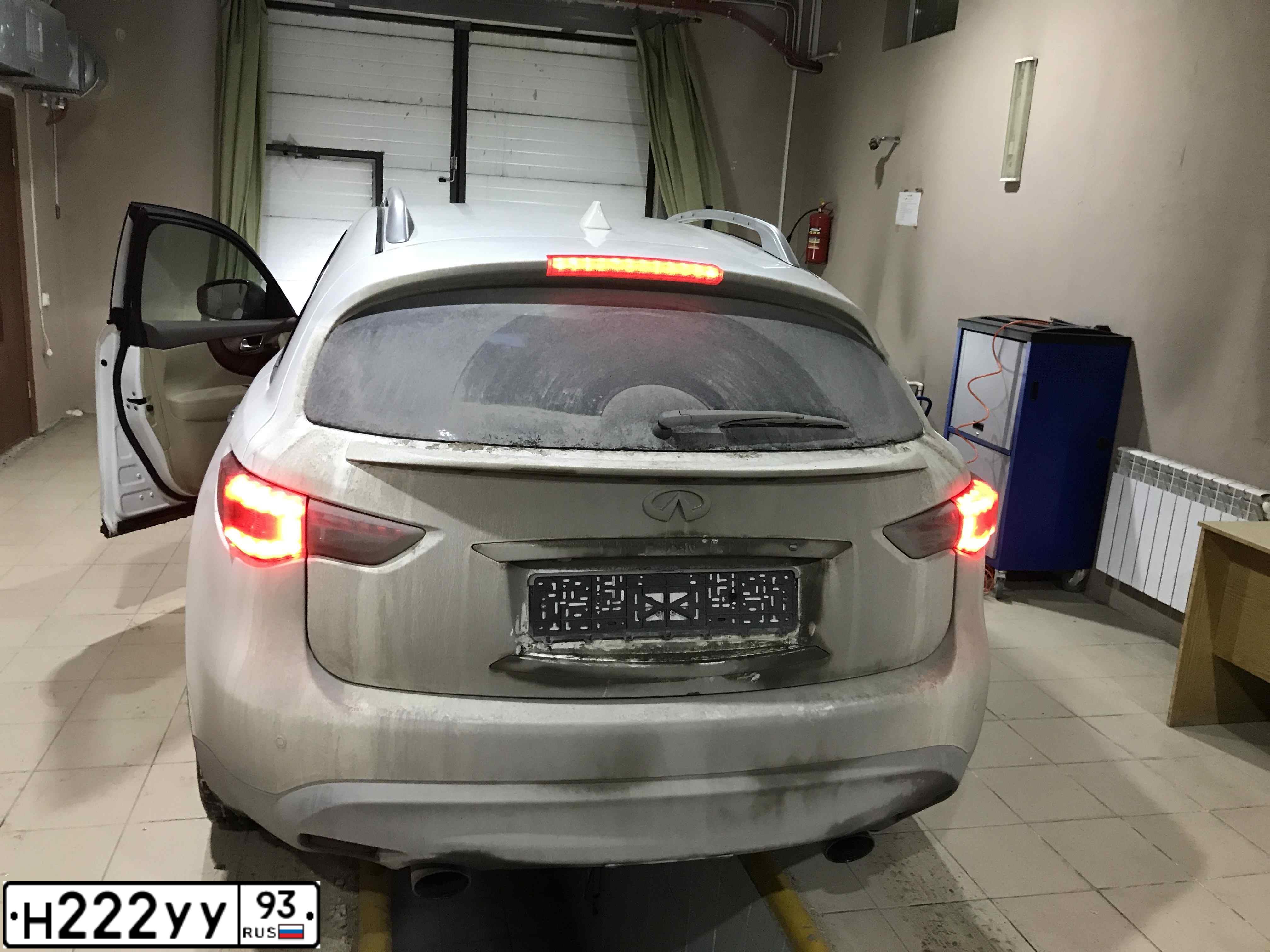 Фото автомобиля LEXUS RX, 2018 — госномер М880МХ799. Цвет: ЧЕРНЫЙ