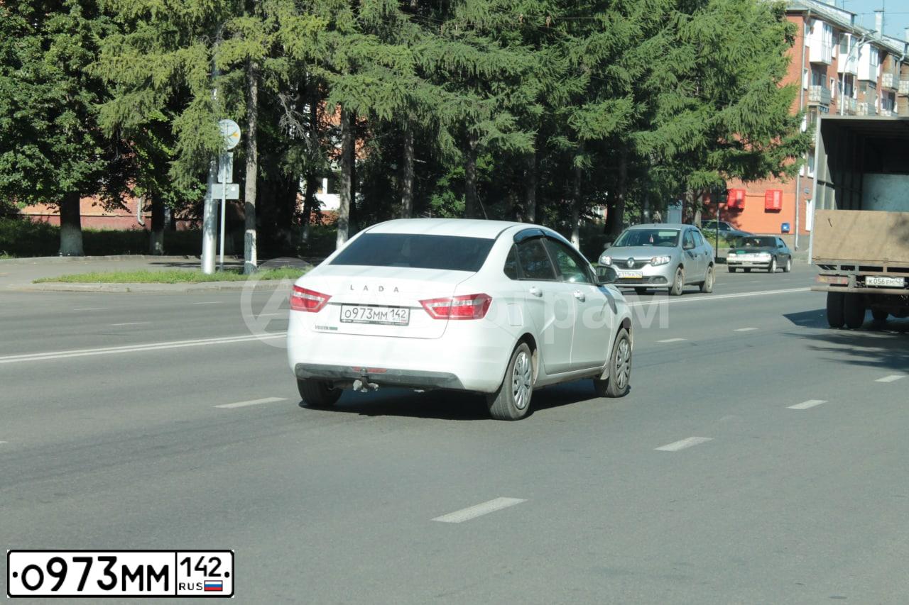 Фото автомобиля ЛАДА GFLA10 LADA VESTA, 2021 — госномер О973ММ142. Цвет: БЕЛЫЙ