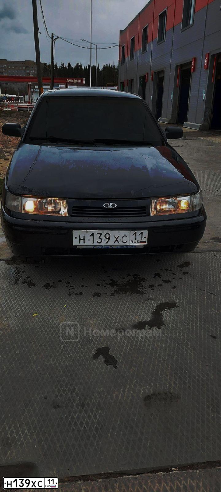 Фото автомобиля LADA 2110, 2006 — госномер Н139ХС11. Цвет: ГРАФИТОВЫЙ МЕТАЛЛИК