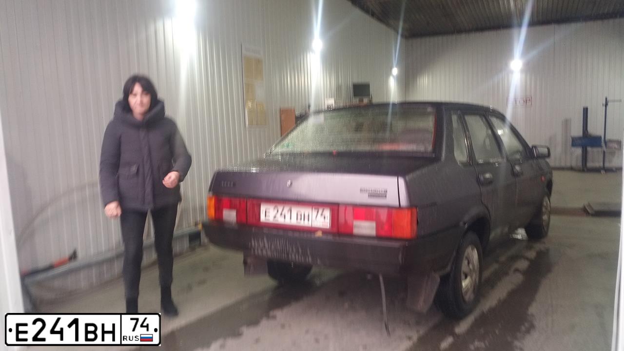 Фото автомобиля LADA 21099, 1997 — госномер М878ЕН774. Цвет: СЕРЫЙ