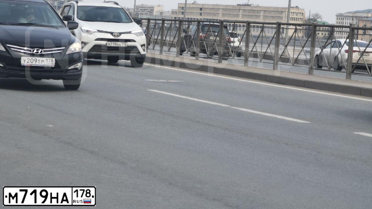 Фото автомобиля VOLKSWAGEN POLO, 2013 — госномер О691ХВ46. Цвет: Темно-синий