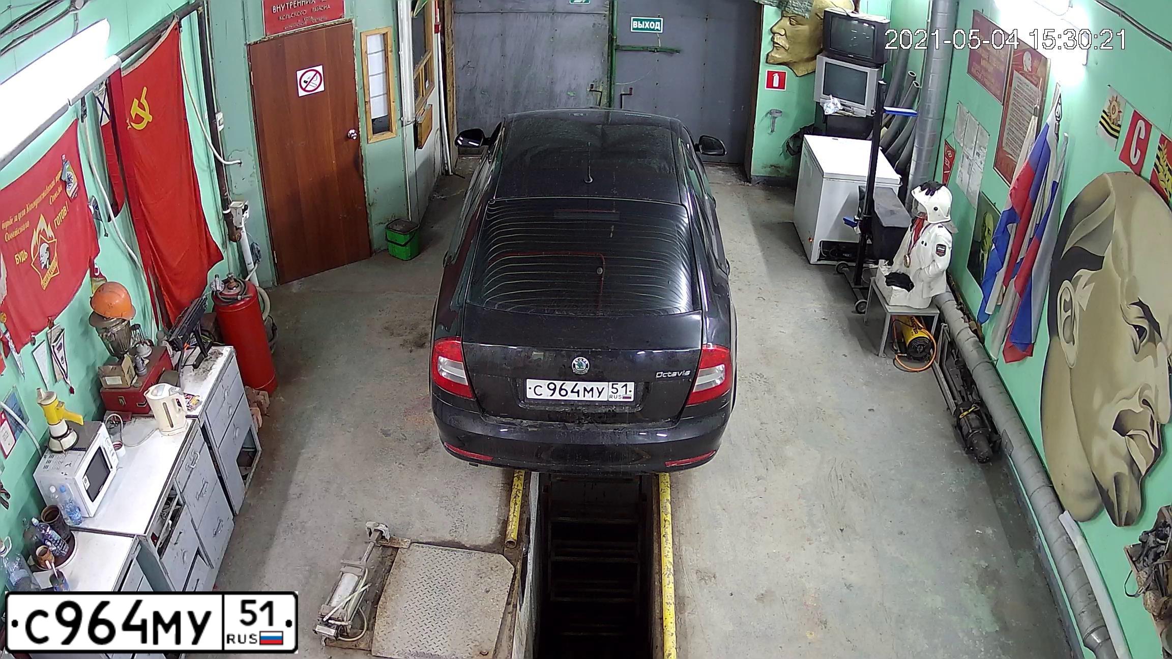 Фото автомобиля SKODA OCTAVIA, 2011 — госномер В534ММ193. Цвет: ЧЕРНЫЙ