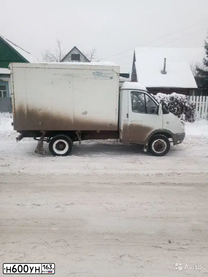 Фото автомобиля GAZ 3302, 2003 — госномер Р835РС716. Цвет: Белый