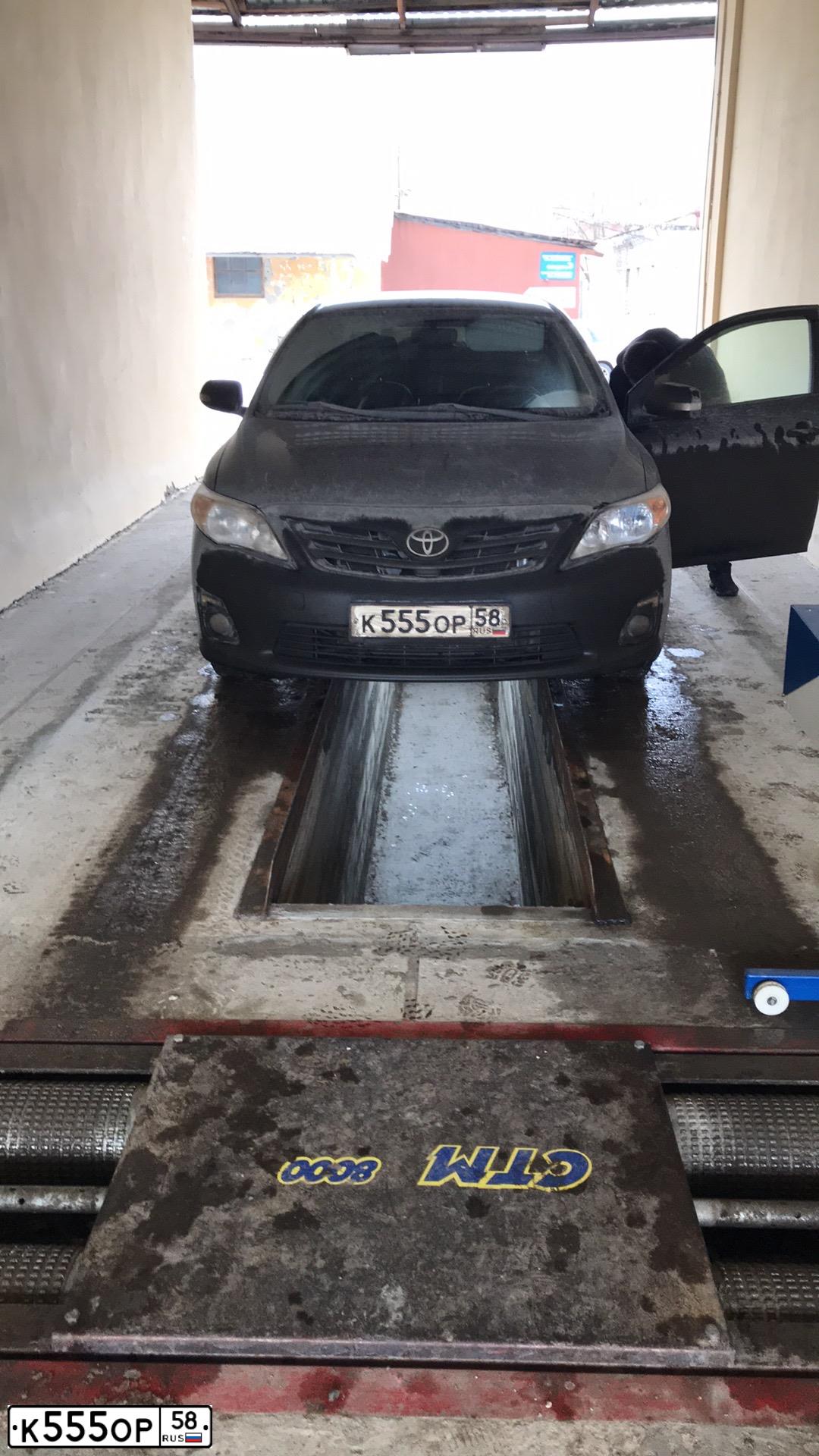 Фото автомобиля KIA SORENTO, 2018 — госномер Р943РВ58. Цвет: ЧЕРНЫЙ