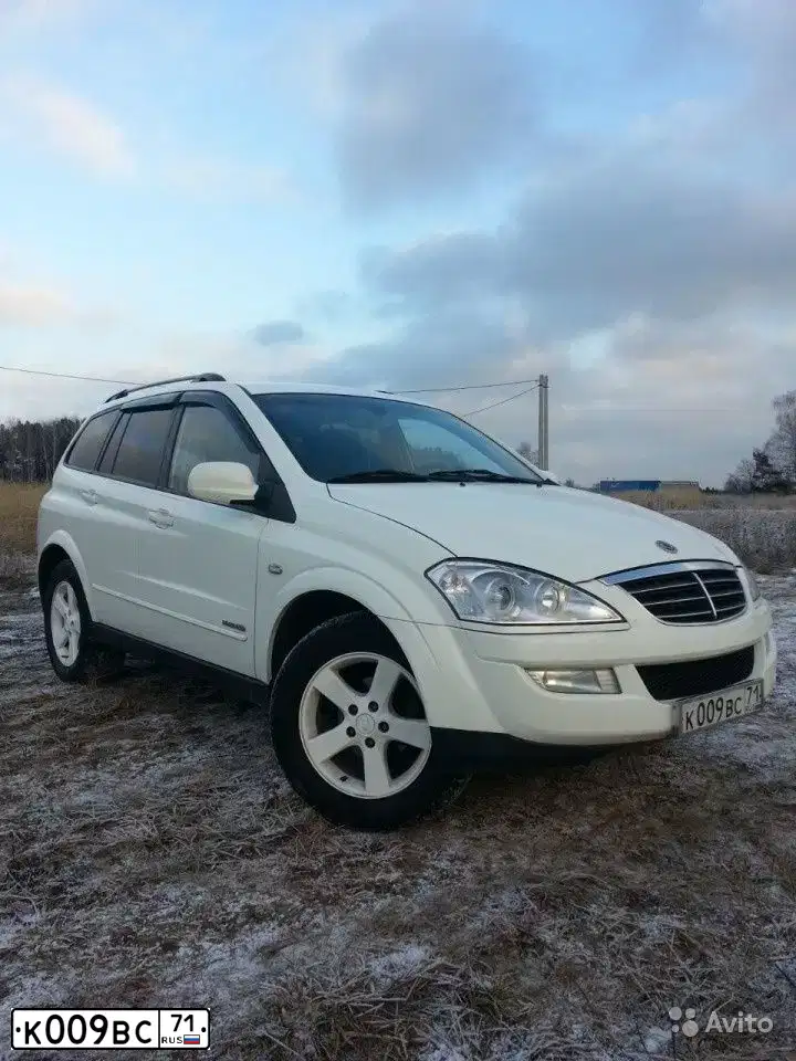 Фото автомобиля KIA SPORTAGE, 2001 — госномер У905НР71. Цвет: СЕРЕБРИСТЫЙ