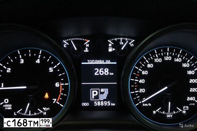 Фото автомобиля TOYOTA LANDCRUISER 200, 2013 — госномер В349АЕ138. Цвет: ЧЕРНЫЙ