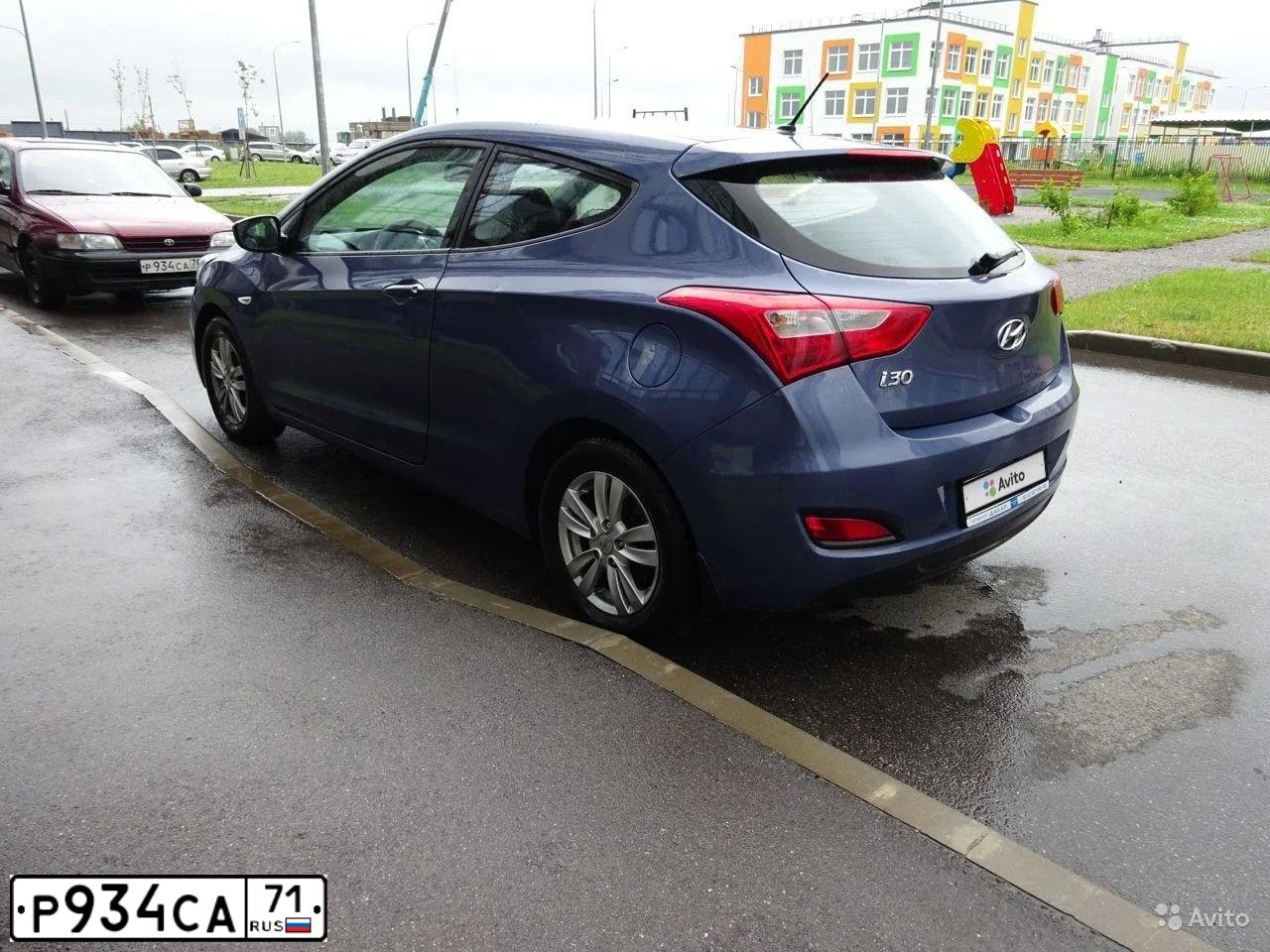 Фото автомобиля CITROEN C4, 2009 — госномер У944НЕ71. Цвет: Красный