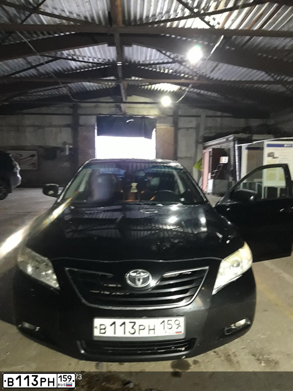 Фото автомобиля TOYOTA CAMRY, 2008 — госномер В113РН159
