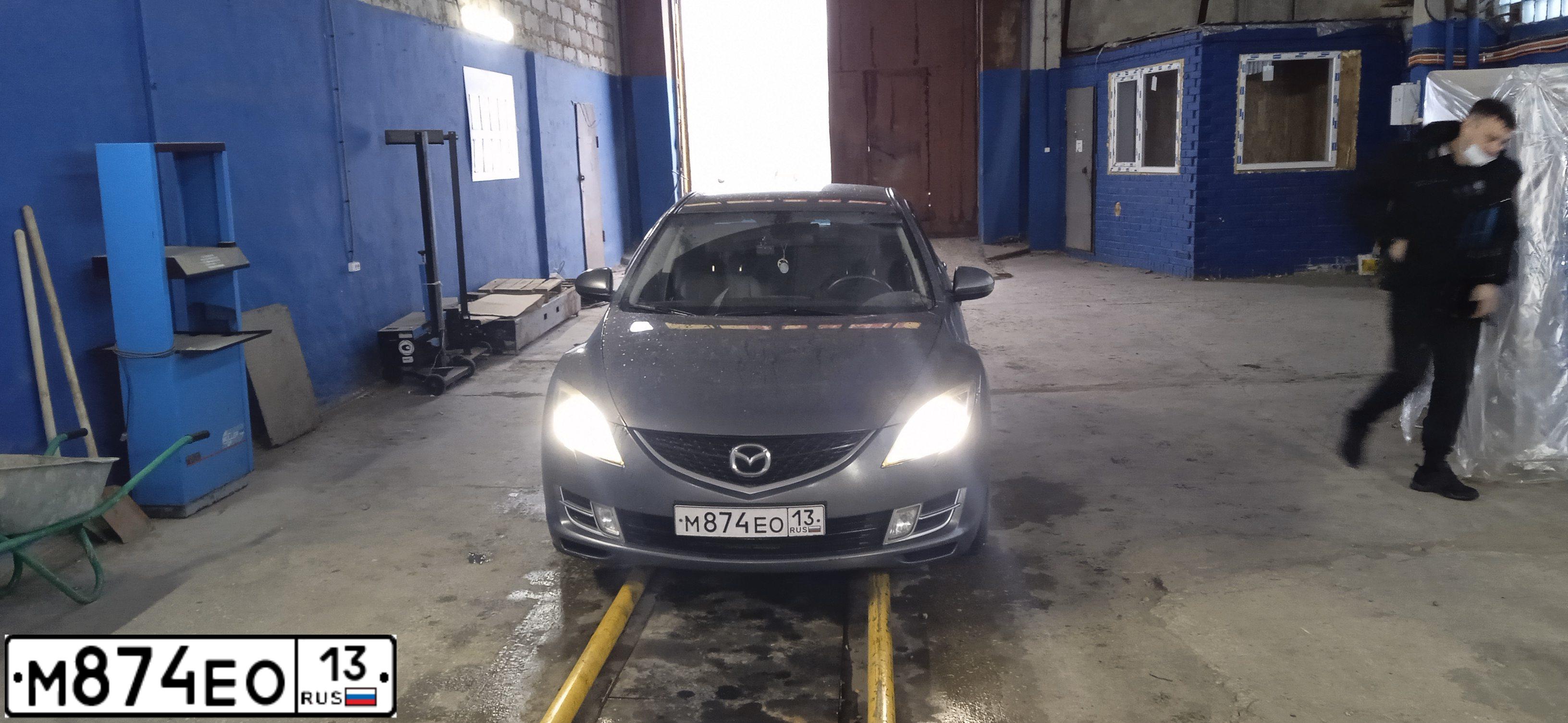 Фото автомобиля MAZDA 6, 2008 — госномер М874ЕО13. Цвет: СЕРЫЙ