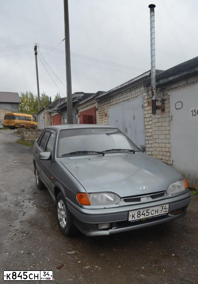 Фото автомобиля LADA 2115 SAMARA, 2006 — госномер Е141ЕС08. Цвет: СРЕД СЕРО-ЗЕЛЕНЫЙ МЕТАЛЛ