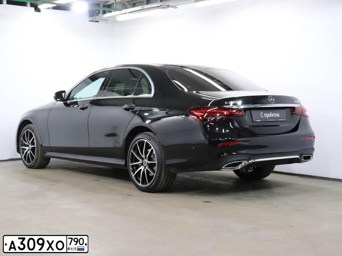 Фото автомобиля MERCEDES-BENZ E-CLASS, 2022 — госномер О538НР761. Цвет: ЧЕРНЫЙ