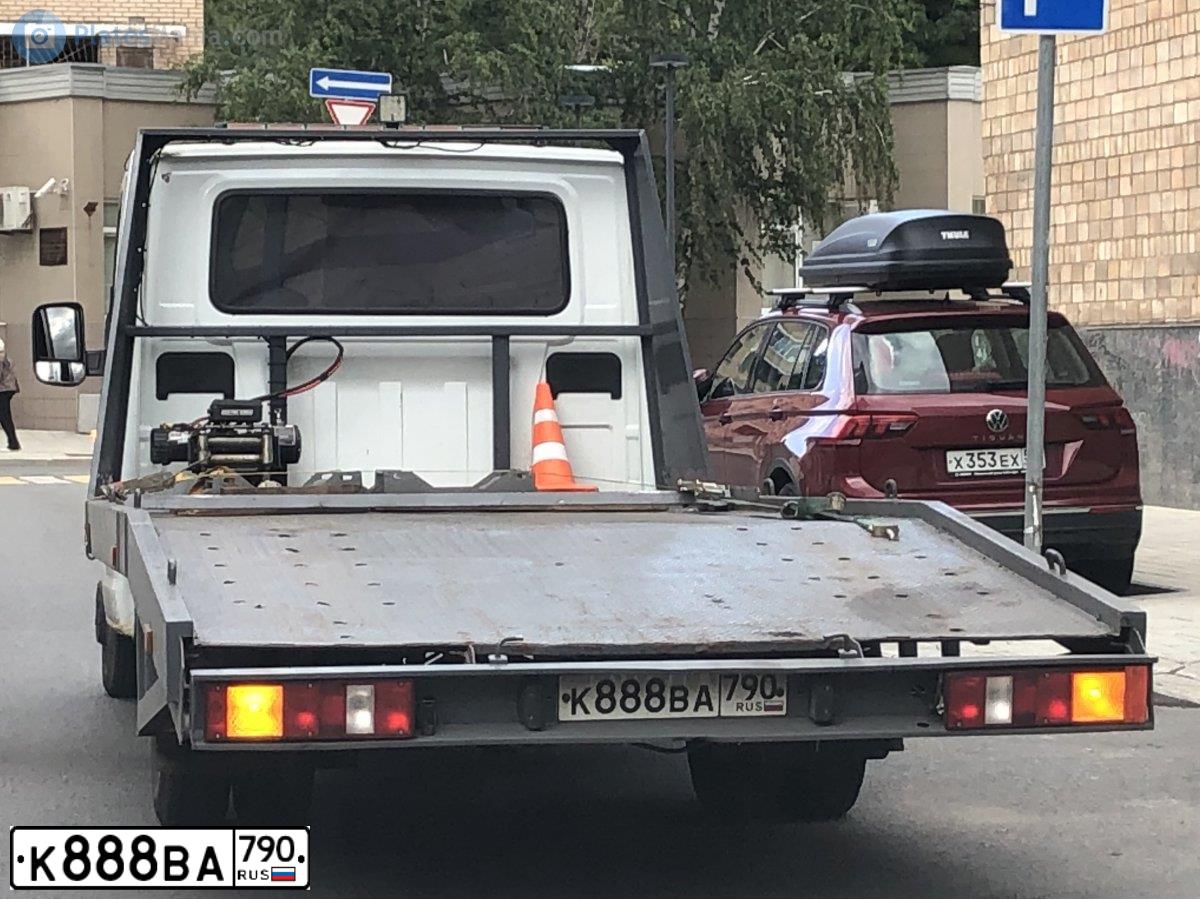 Фото автомобиля MERCEDES GL-KLASSE, 2008 — госномер Р851СВ790. Цвет: ЧЕРНЫЙ