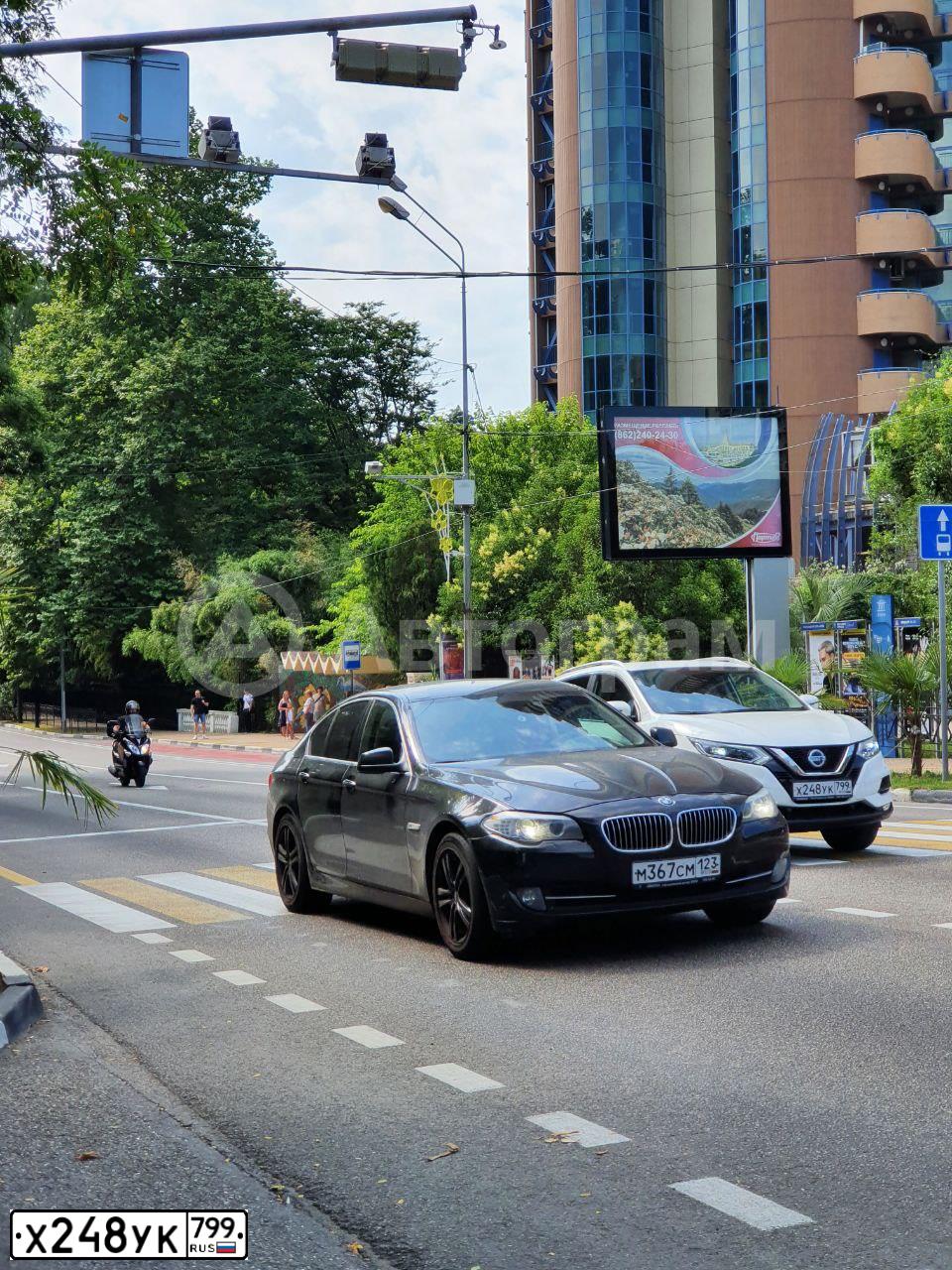 Фото автомобиля NISSAN QASHQAI, 2021 — госномер В389ОА155. Цвет: Белый