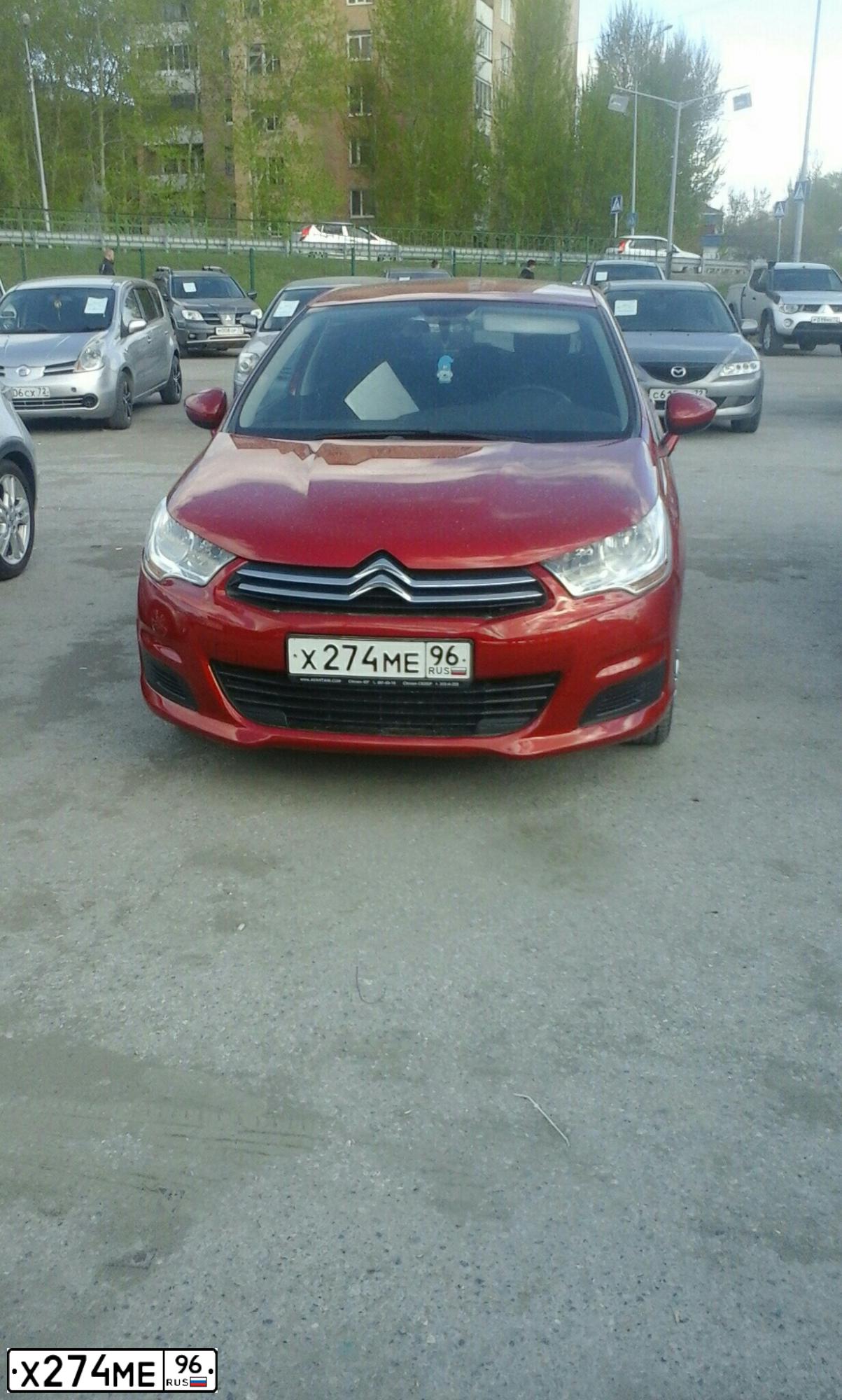 Фото автомобиля CITROEN C4, 2012 — госномер Т236НТ72. Цвет: Красный