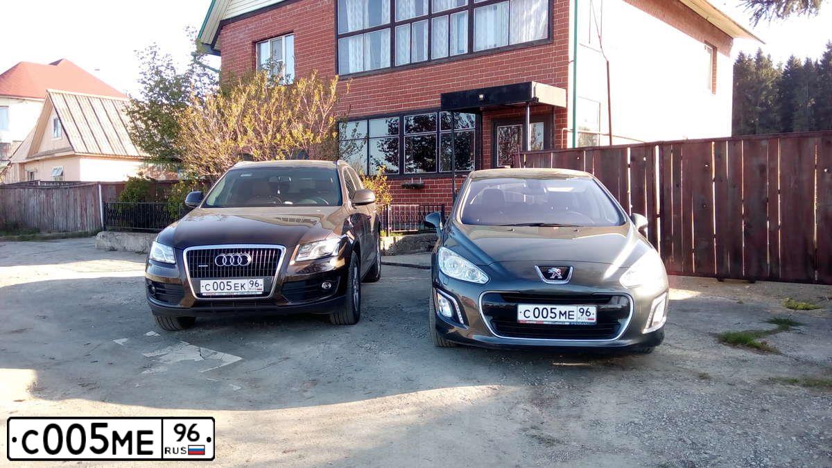 Фото автомобиля PEUGEOT 308, 2011 — госномер С005МЕ96. Цвет: ТЕМНО-СЕРЫЙ