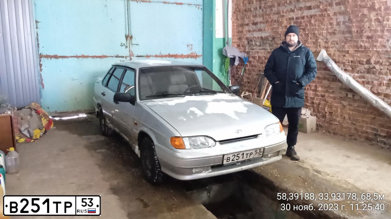 Фото автомобиля LADA 2115 SAMARA, 2003 — госномер В251ТР53. Цвет: СЕРЕБРИСТЫЙ