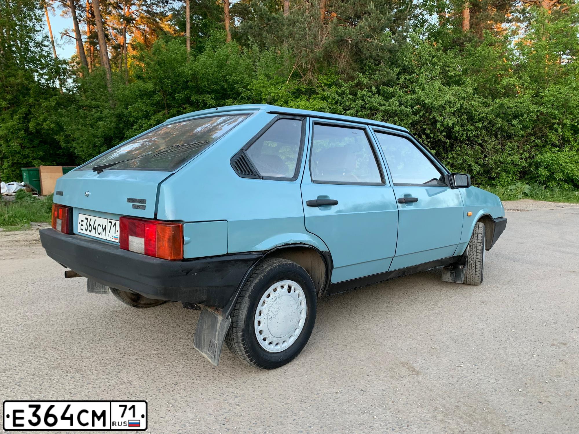 Фото автомобиля LADA 2109 SAMARA, 1988 — госномер Е364СМ71. Цвет: СЕРО ГОЛУБОЙ