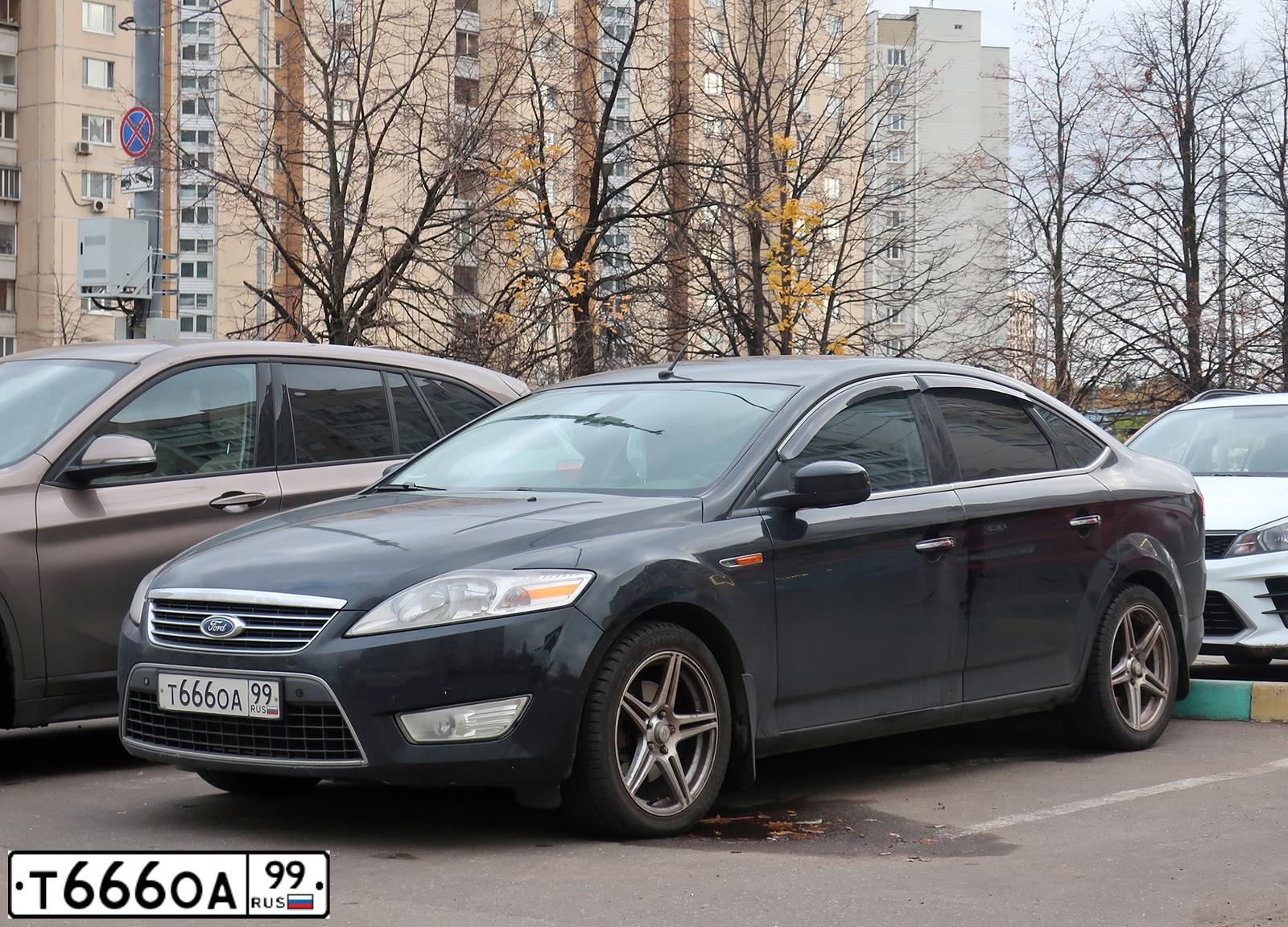 Фото автомобиля LADA 2109 SAMARA, 1996 — госномер Т666ОА99. Цвет: ГРАНАТ