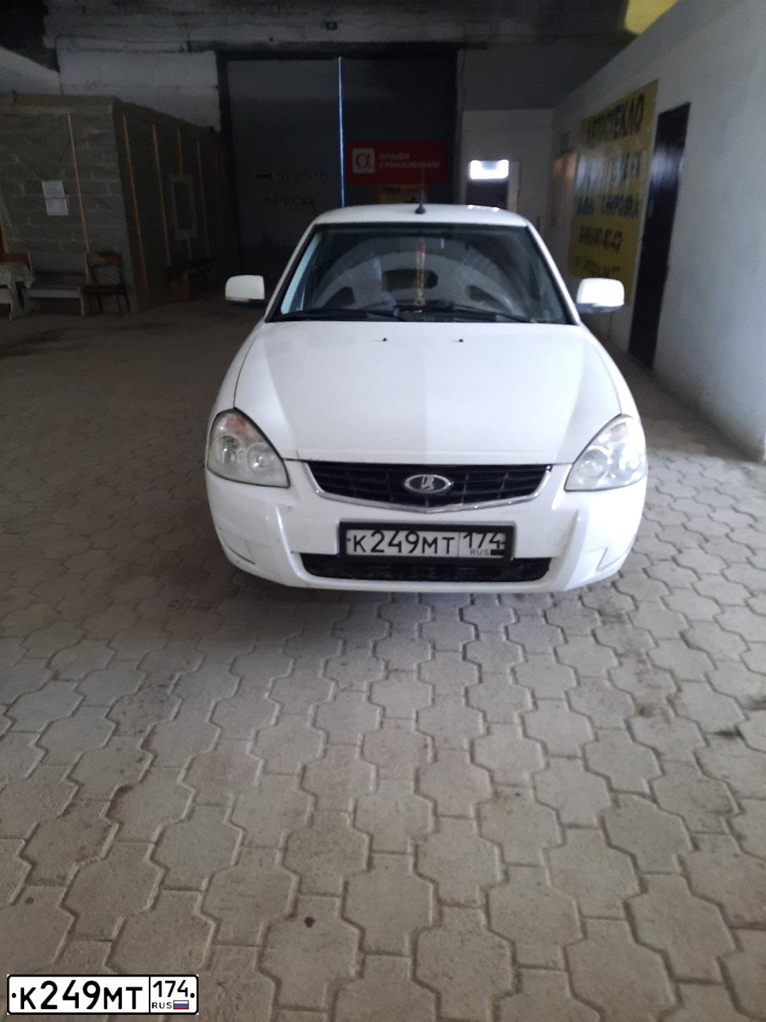 Фото автомобиля LADA 2172 PRIORA, 2009 — госномер А770ТК156. Цвет: Белый
