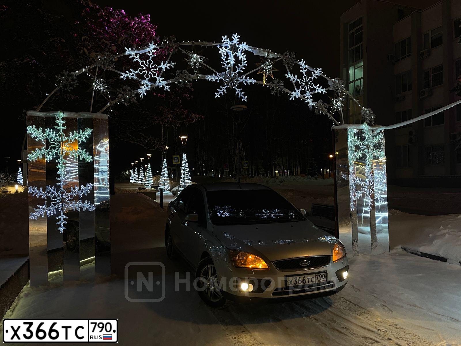 Фото автомобиля FORD D FOCUS, 2007 — госномер Х366ТС790. Цвет: СЕРЕБРИСТЫЙ
