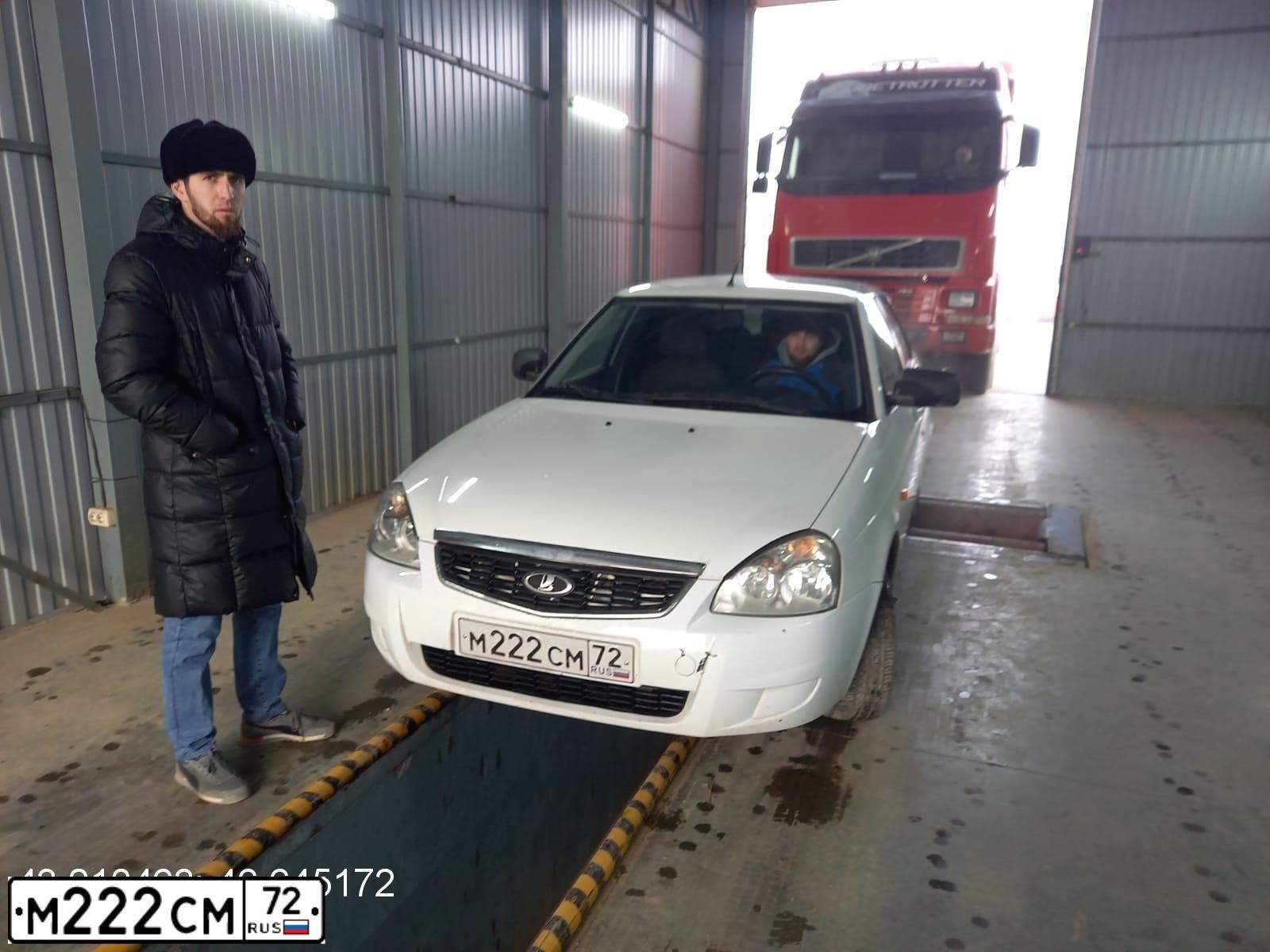 Фото автомобиля KIA CEE'D, 2010 — госномер Т567МН72. Цвет: Красный