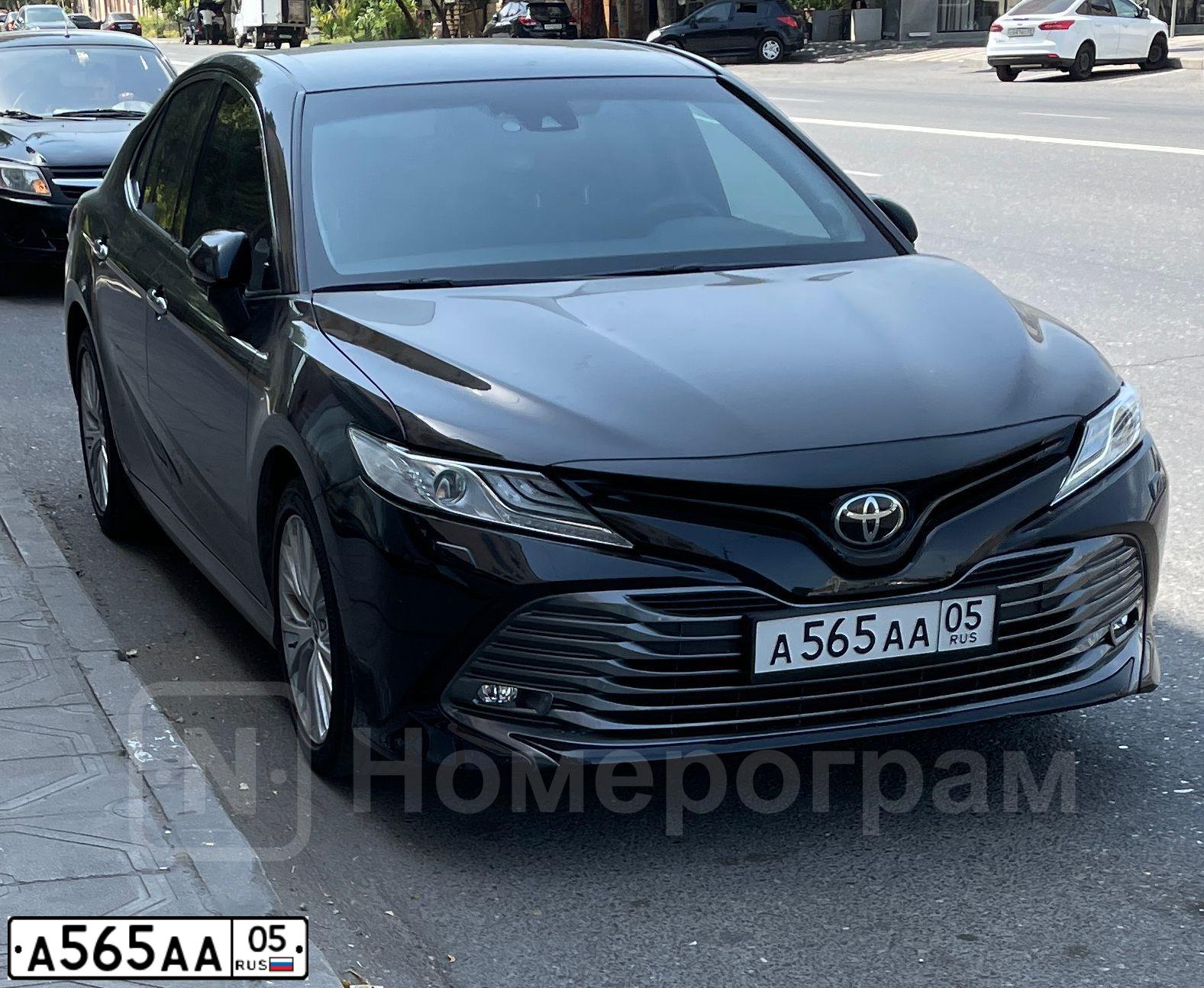 Фото автомобиля TOYOTA CAMRY, 2020 — госномер М654ТТ95. Цвет: ЧЕРНЫЙ