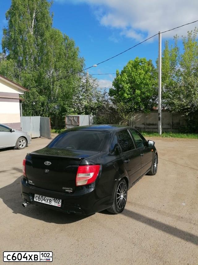 Фото автомобиля LADA 2190 GRANTA, 2016 — госномер С604ХВ102. Цвет: ЧЕРНЫЙ
