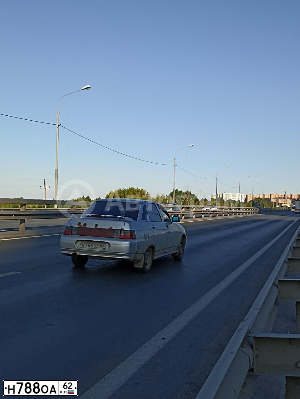 Фото автомобиля ВАЗ21102, 2003 — госномер Н788ОА62. Цвет: СВЕТЛО-СЕРЕБРИСТЫЙ МЕТАЛЛ