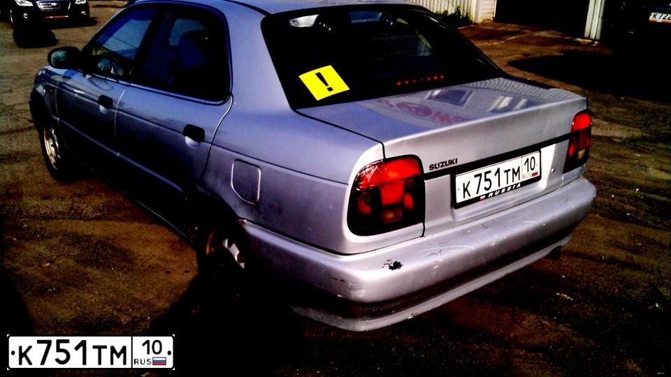 Фото автомобиля SUZUKI BALENO, 1996 — госномер О284УМ177. Цвет: СЕРЕБРИСТЫЙ
