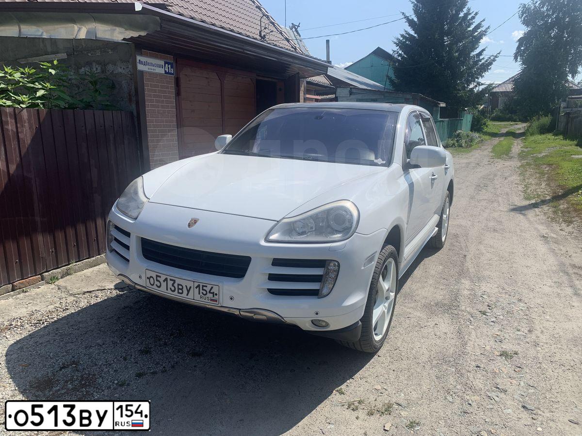 Фото автомобиля PORSCHE CAYENNE, 2007 — госномер К698ТК186. Цвет: Белый