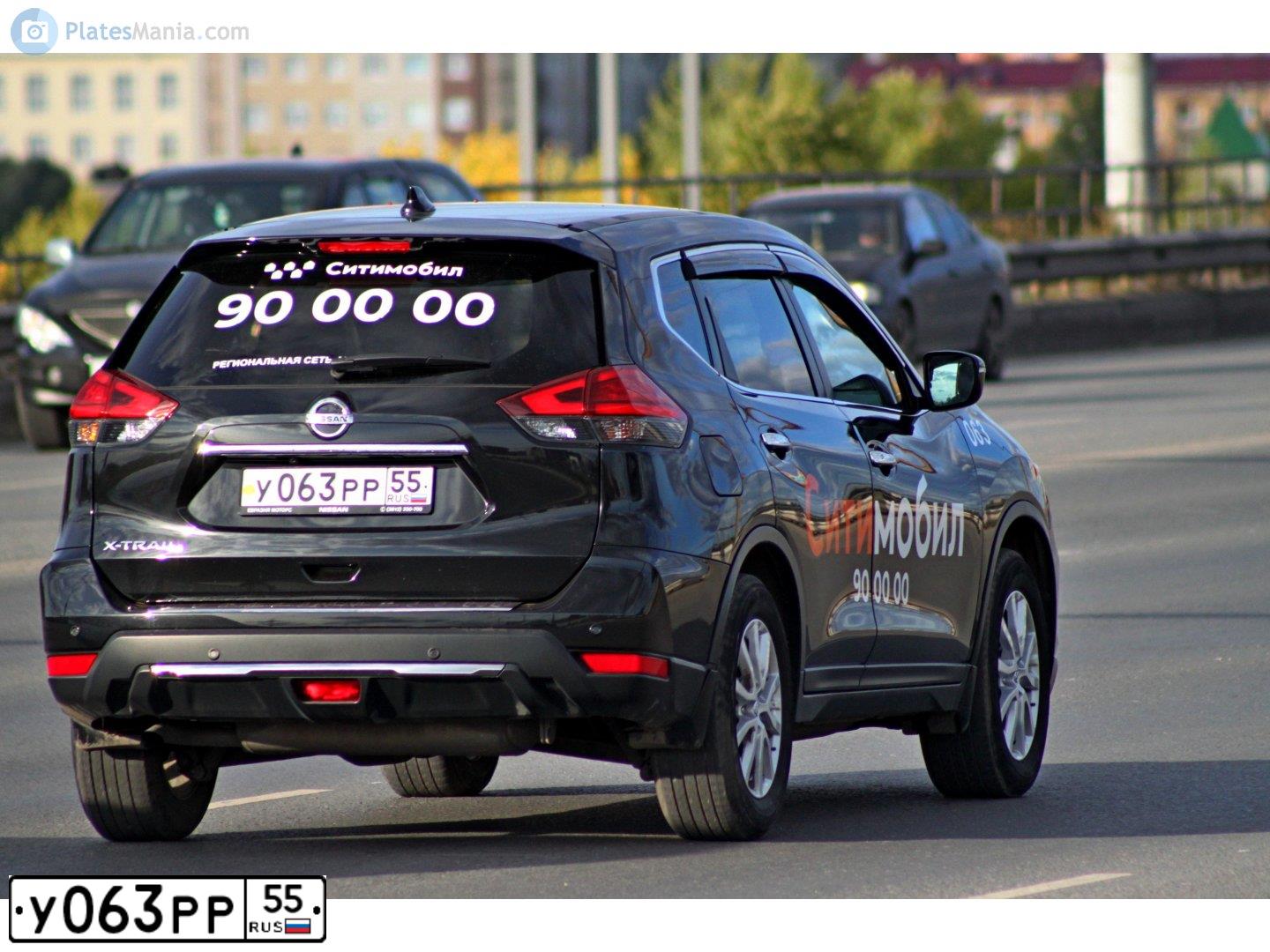 Фото автомобиля NISSAN X-TRAIL, 2019 — госномер О645ВК977. Цвет: ЧЕРНЫЙ