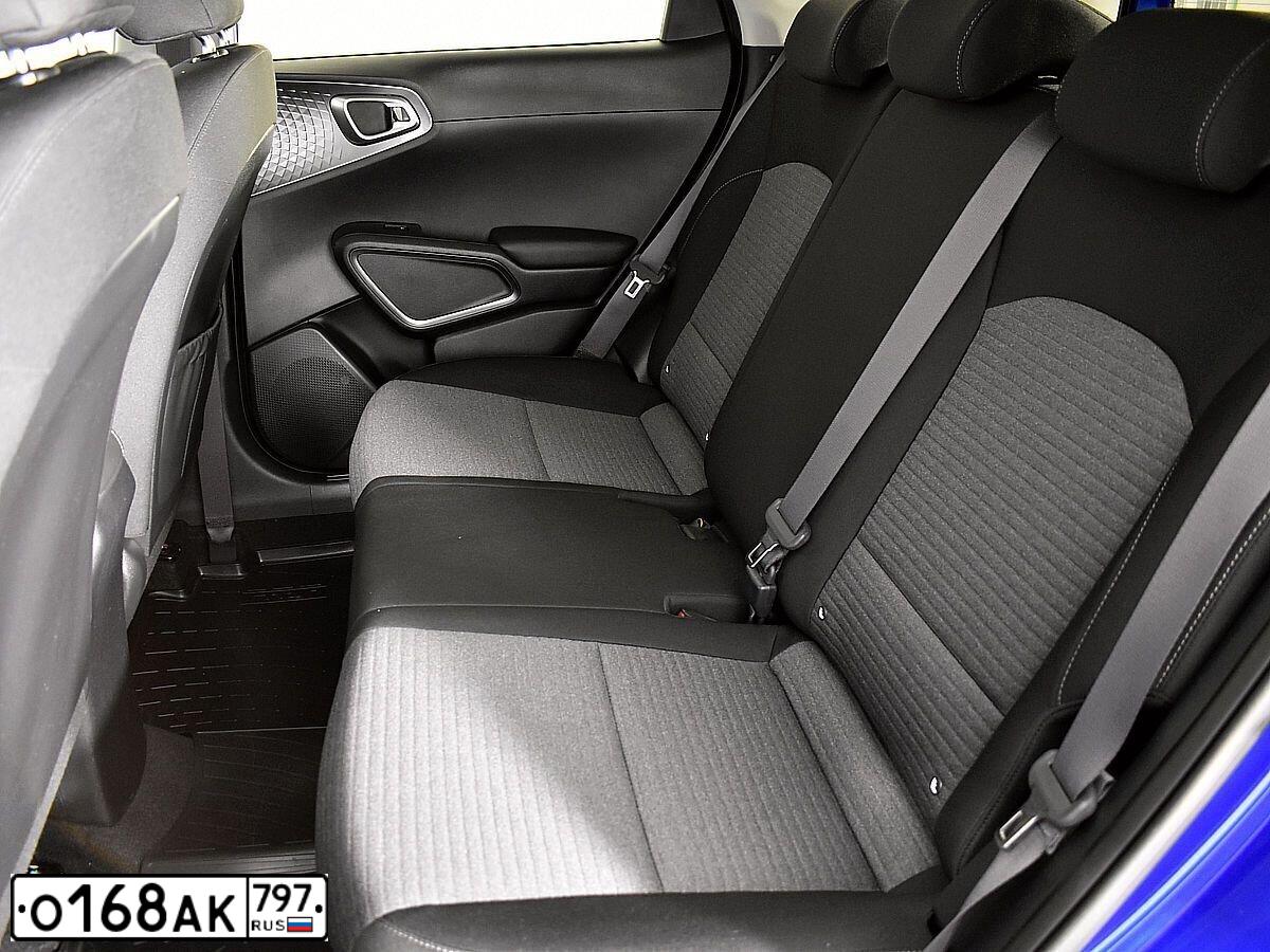 Фото автомобиля KIA SOUL, 2020 — госномер О168АК797. Цвет: синий