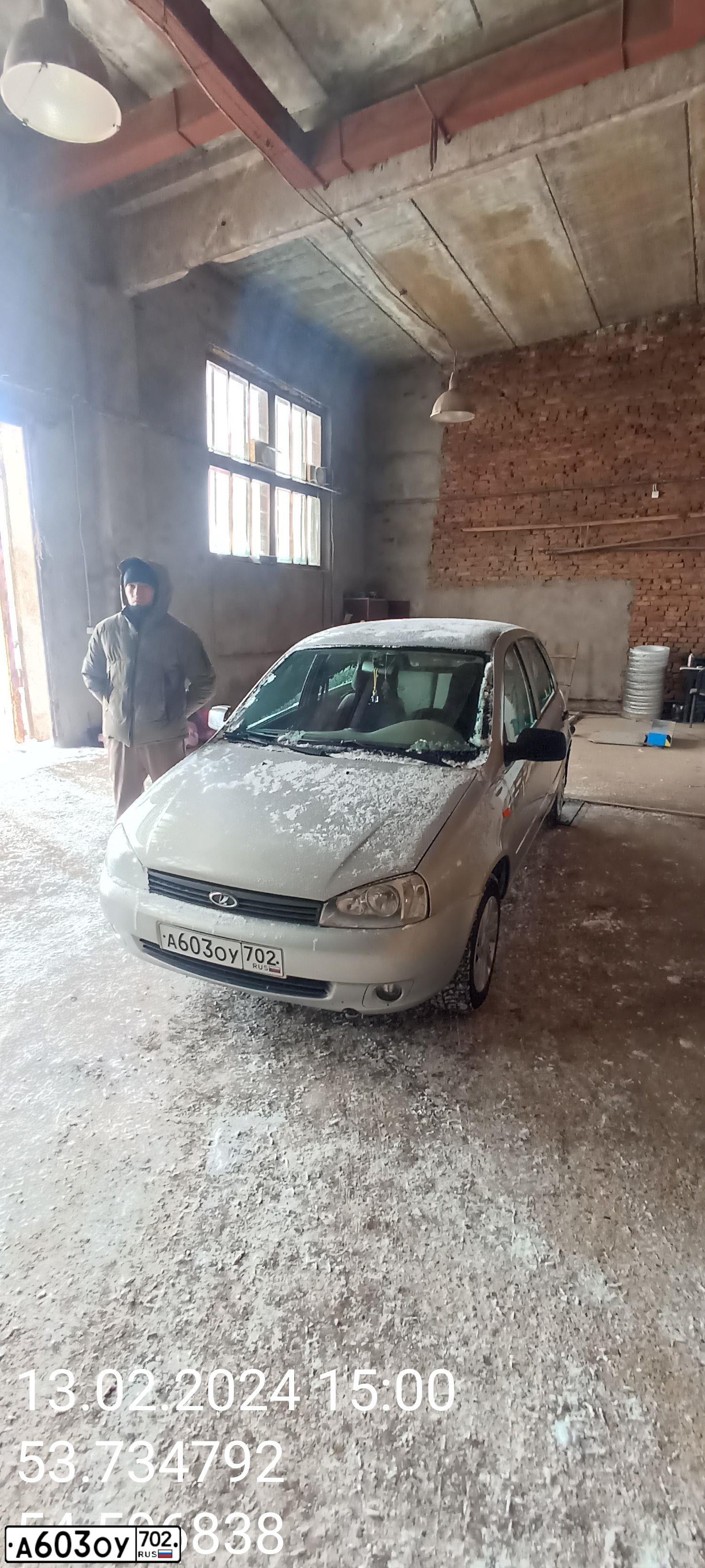 Фото автомобиля LADA 1119 KALINA, 2007 — госномер М532АВ702. Цвет: Серебристый