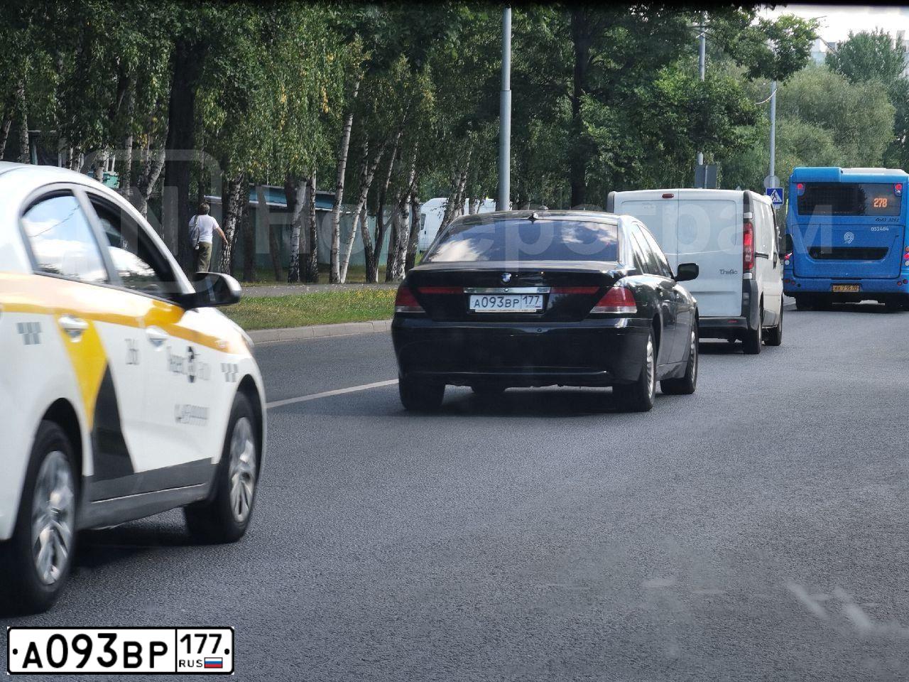 Фото автомобиля BMW SERIE 7, 2002 — госномер А093ВР177. Цвет: ЧЕРНЫЙ
